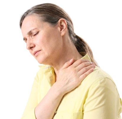 woman_shoulderpain_m